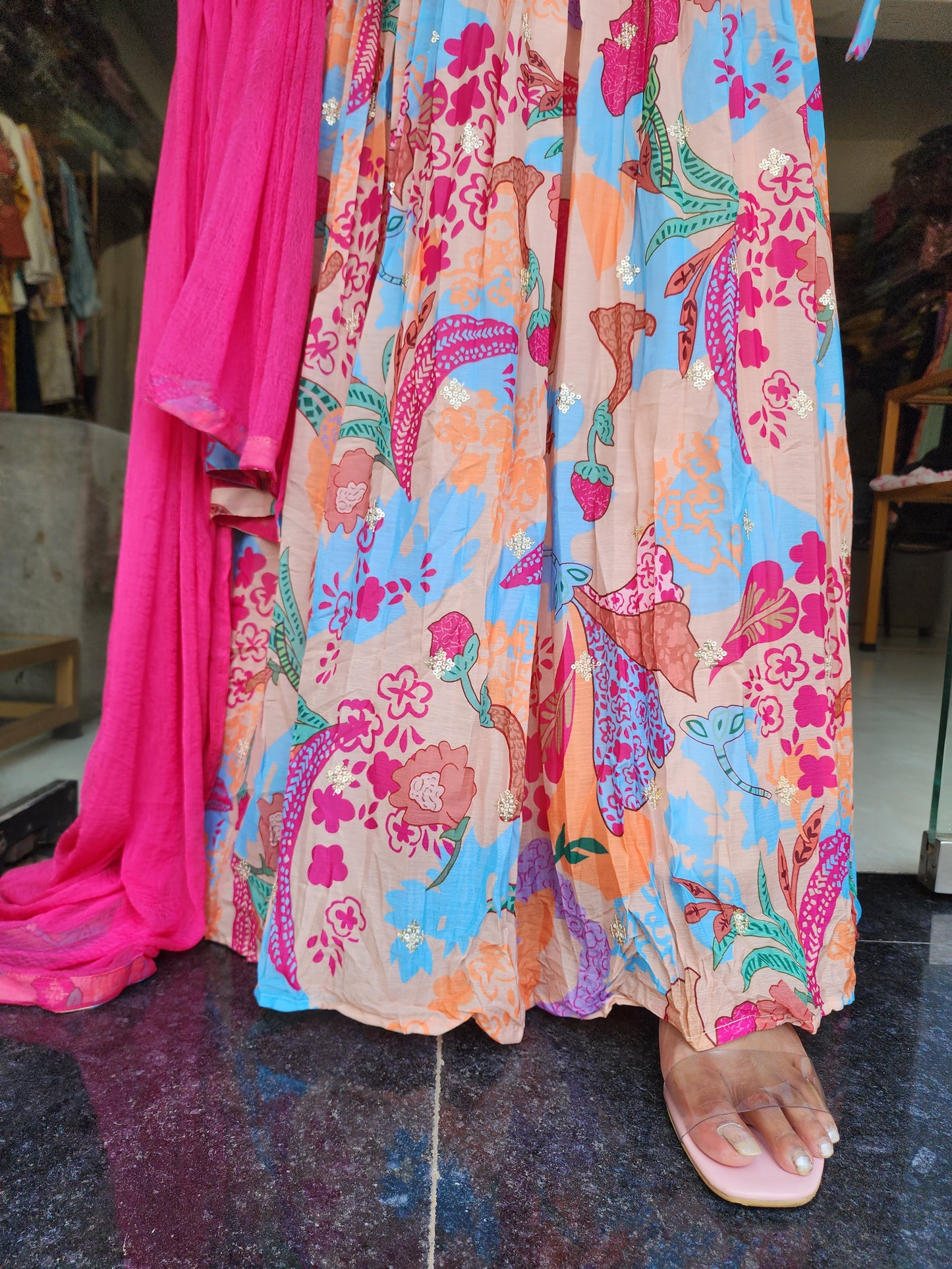 FLORAL PRINT PINK MAXI DRESS