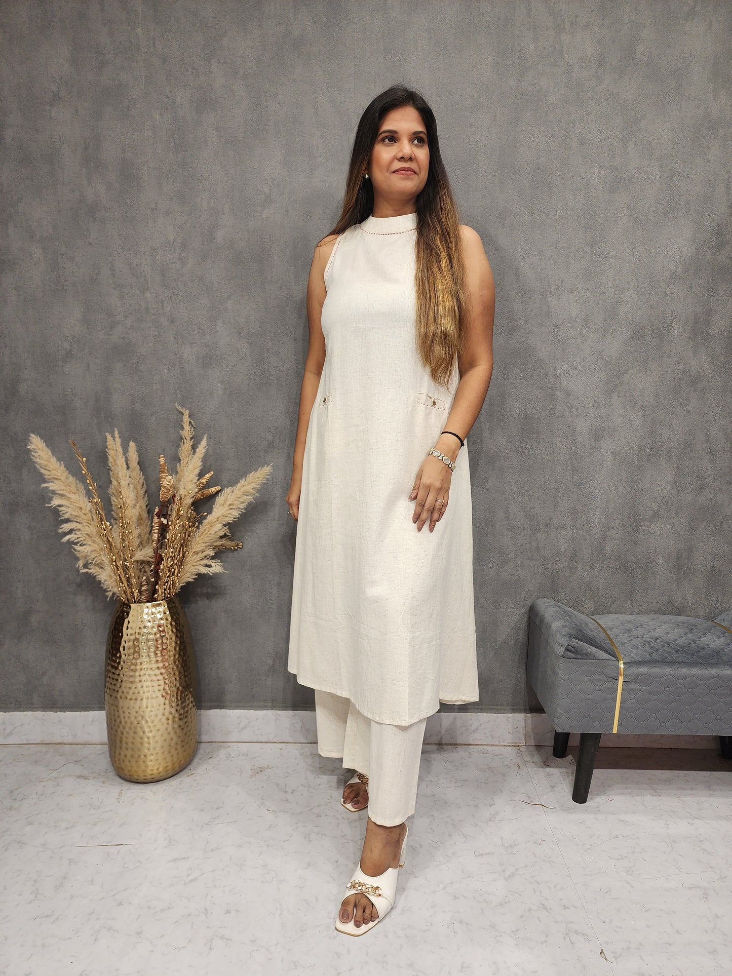 DIVA OFF-WHITE HALTER NECK CO-ORD SET