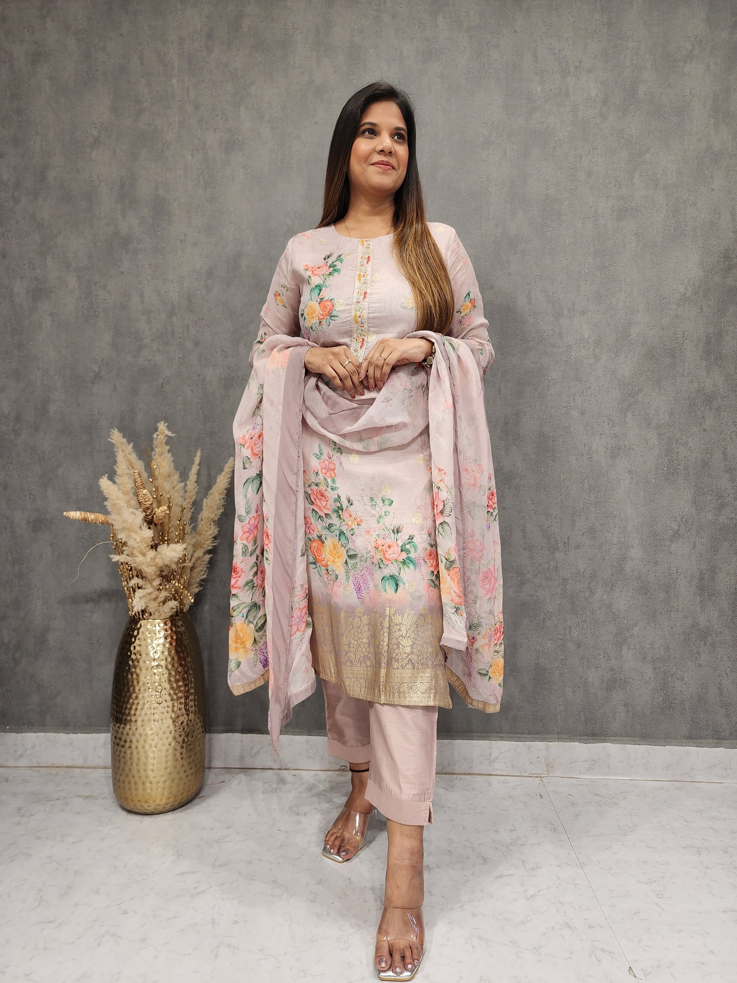SAGE ONION PINK FLORAL KURTA SET WITH ORGANZA DUPATTA