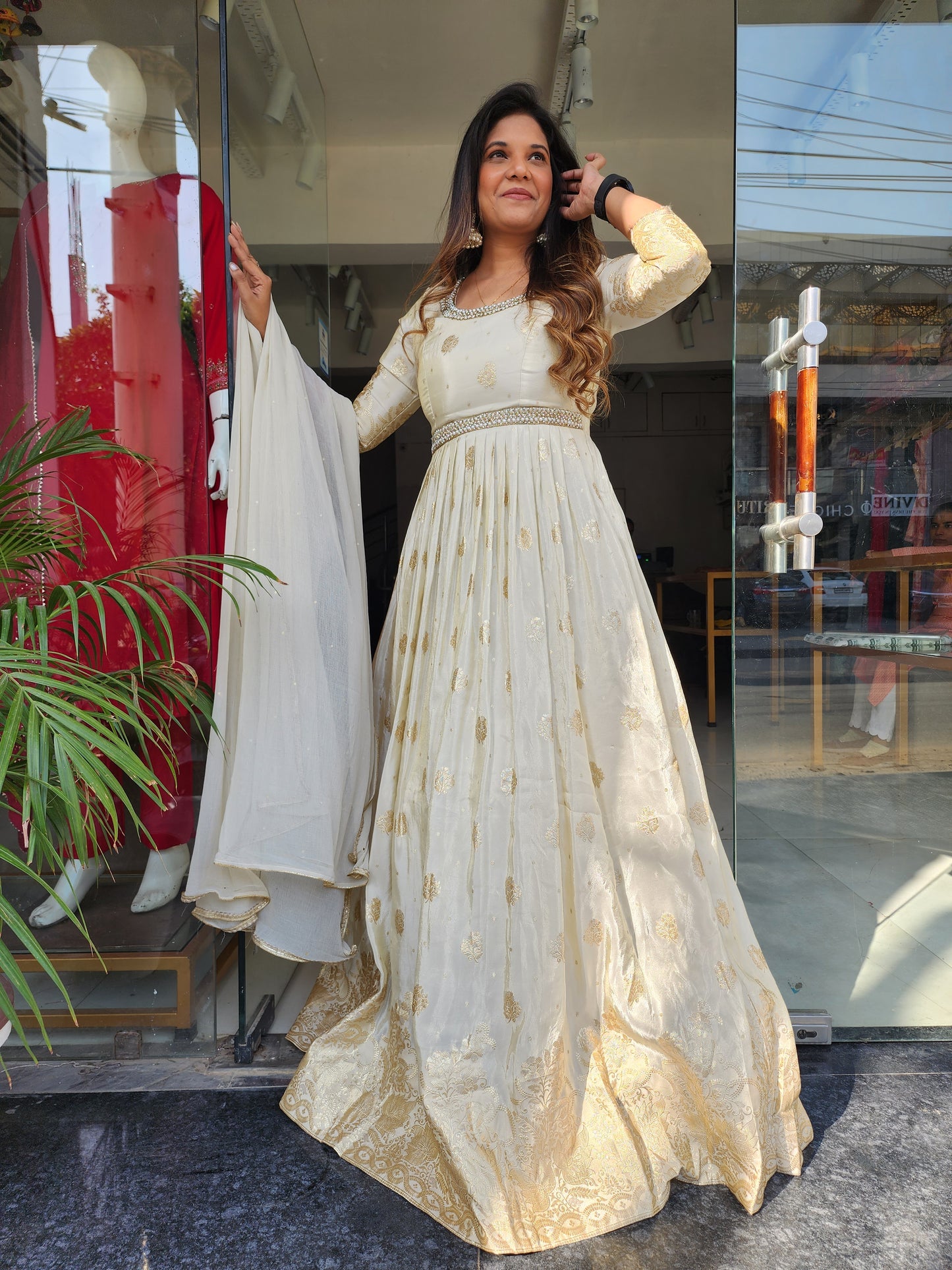 MANNAT OFF-WHITE BEIGE ANARKALI TUSSAR SUIT