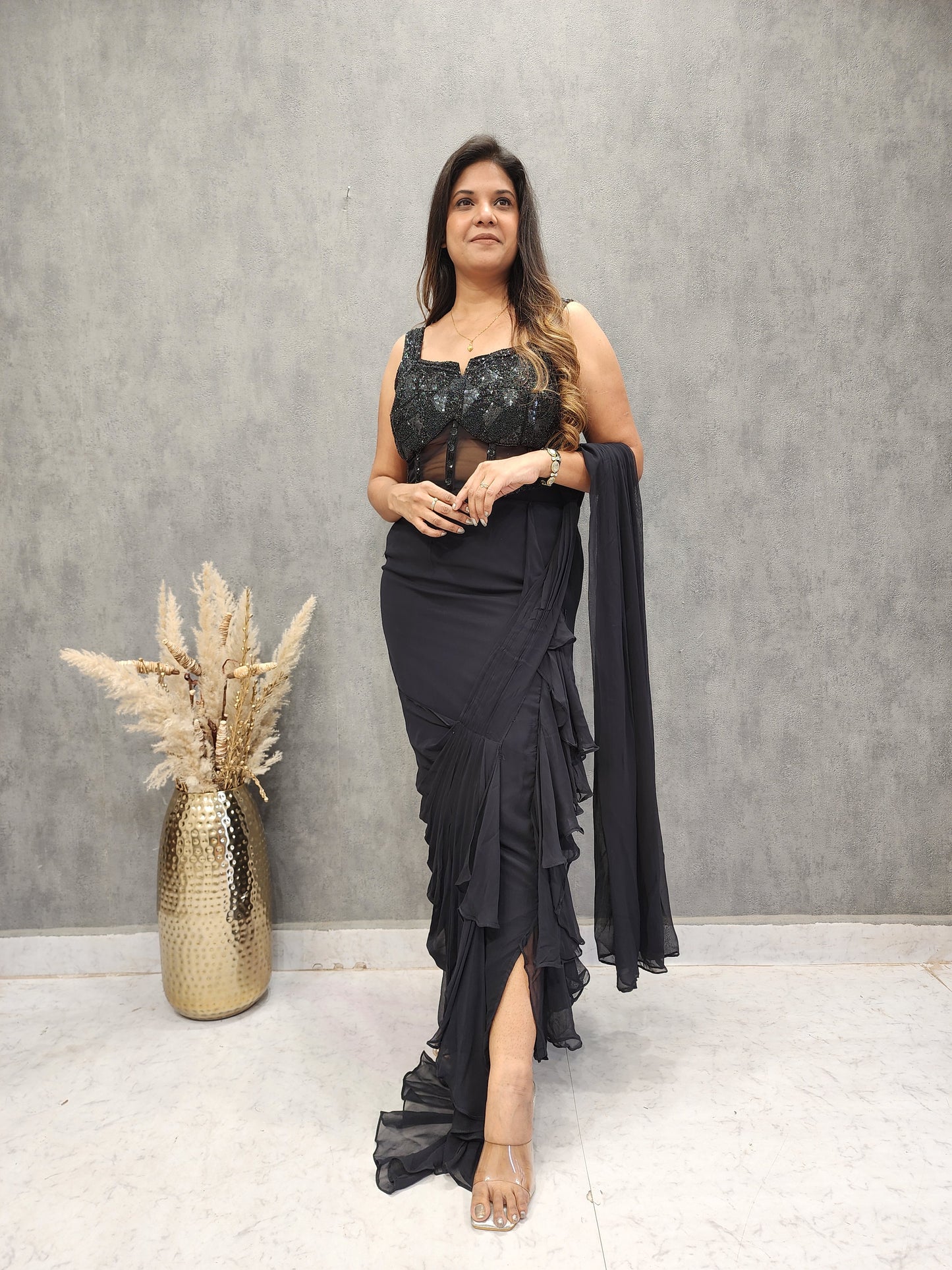 GLAM BLACK DRAPE RUFFLES SAREE