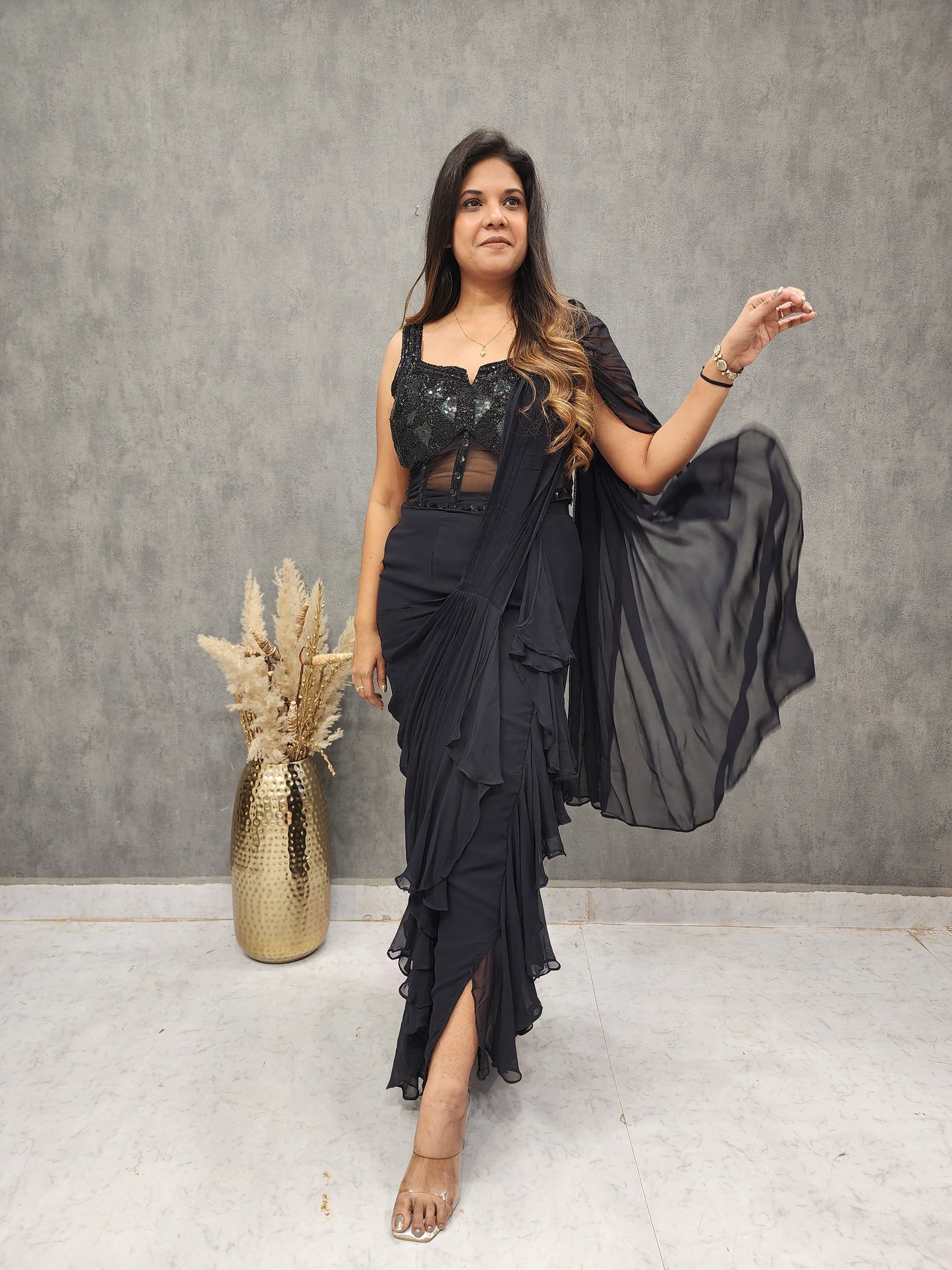 GLAM BLACK DRAPE RUFFLES SAREE