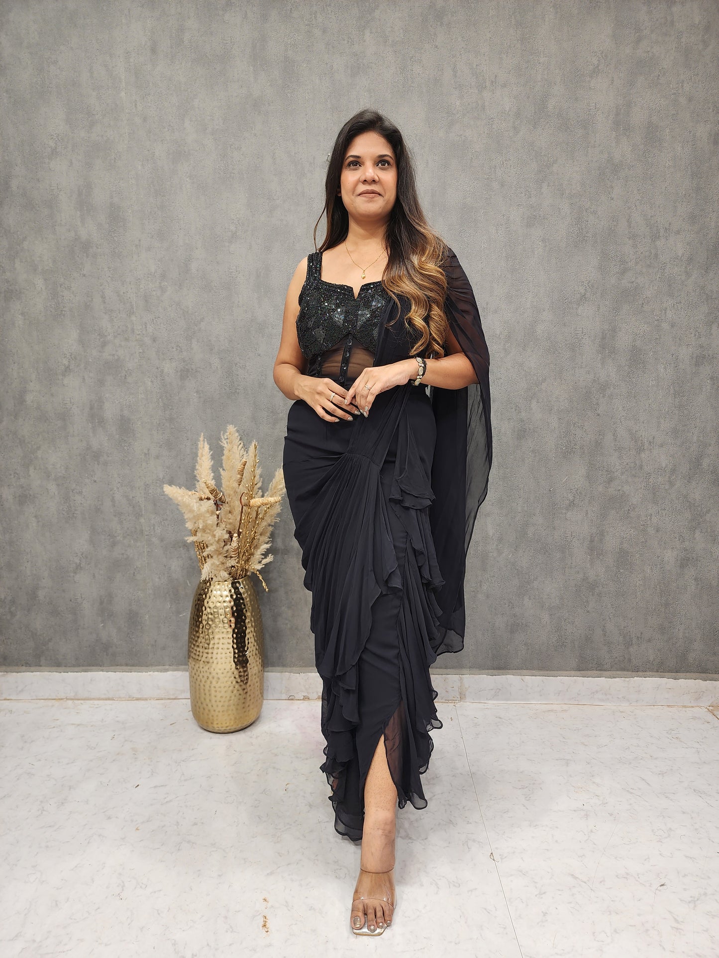 GLAM BLACK DRAPE RUFFLES SAREE