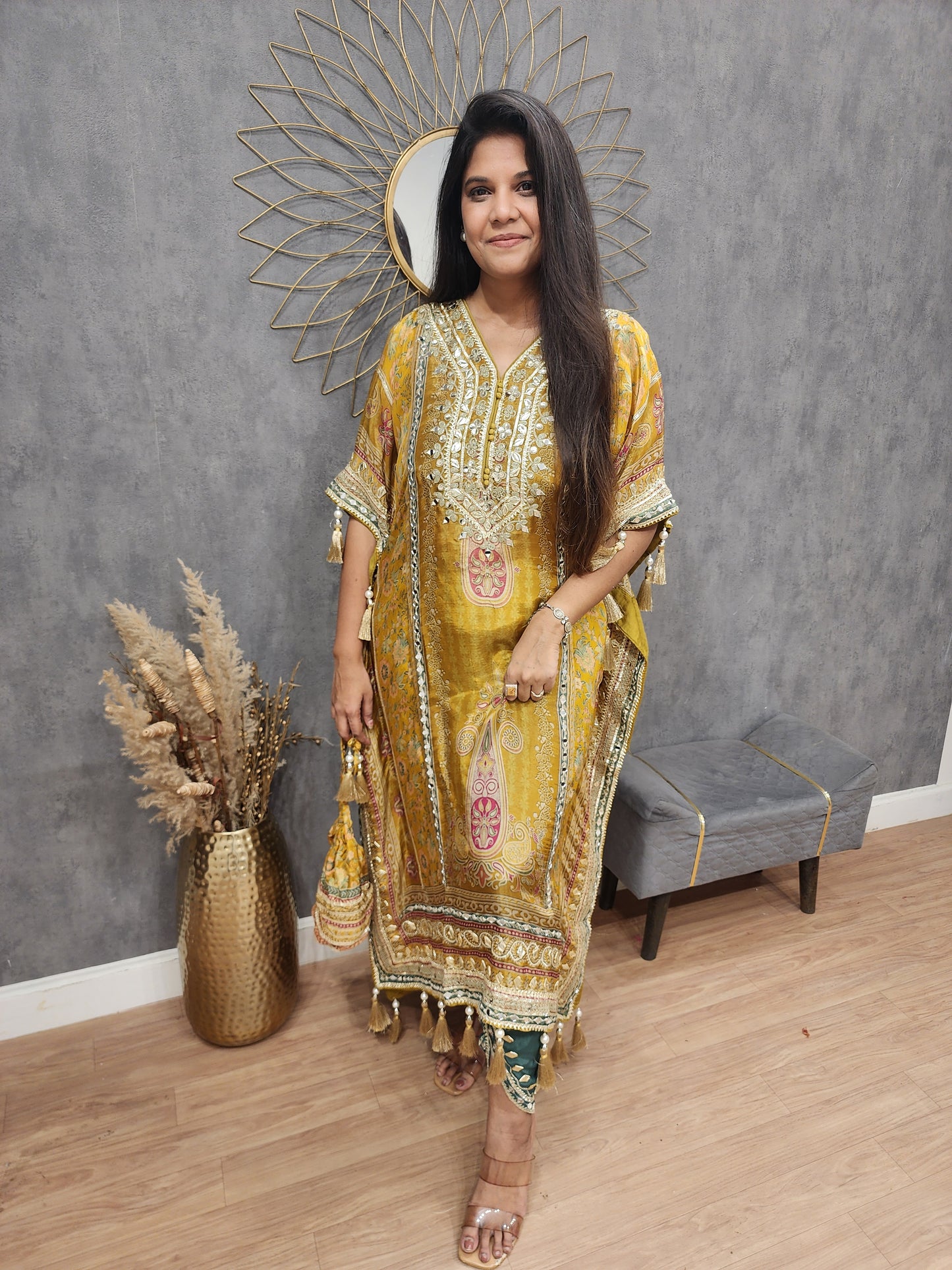 Sheesha digital print kaftan with tulip