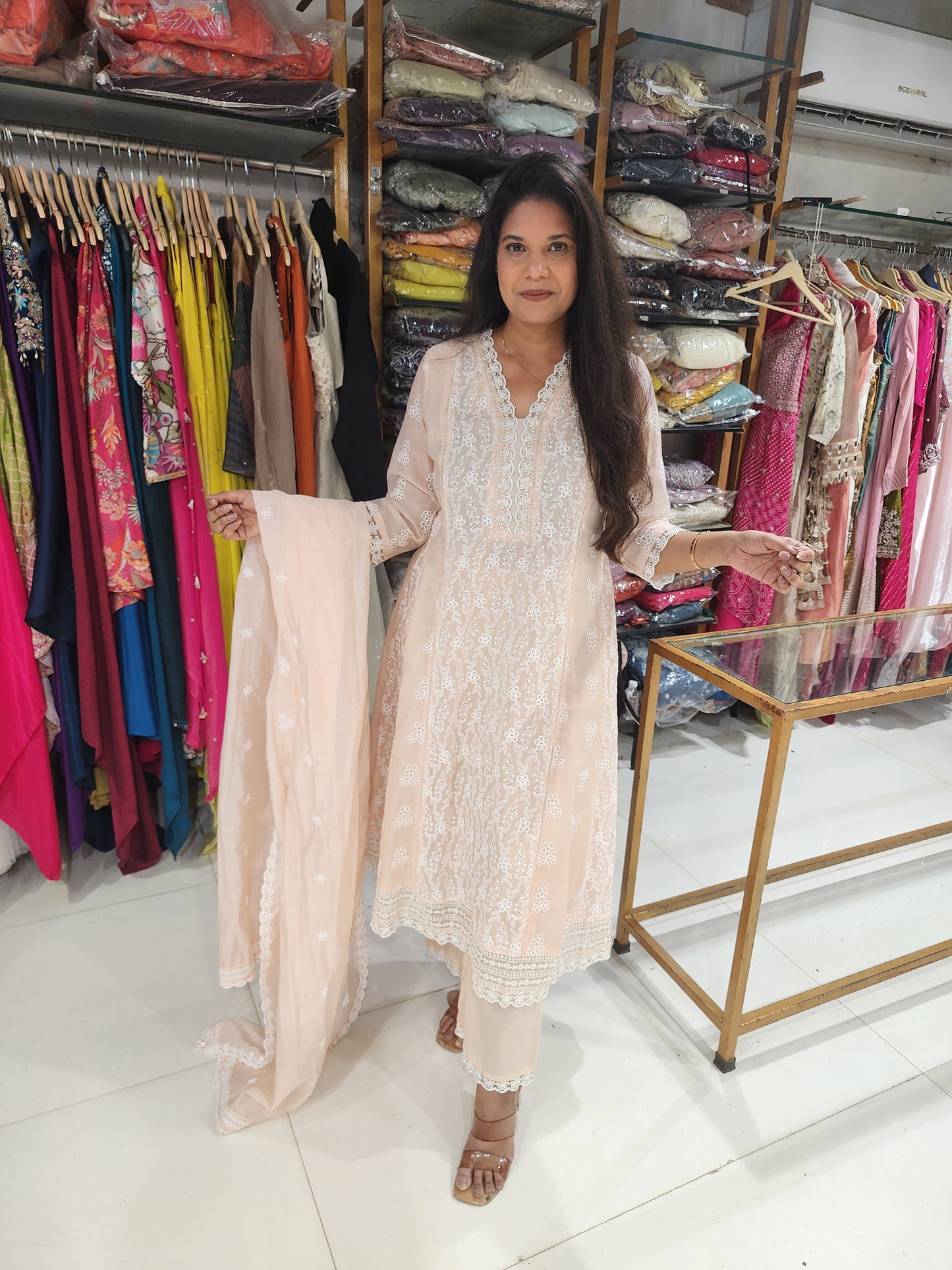 Thread embroided anarkali suit