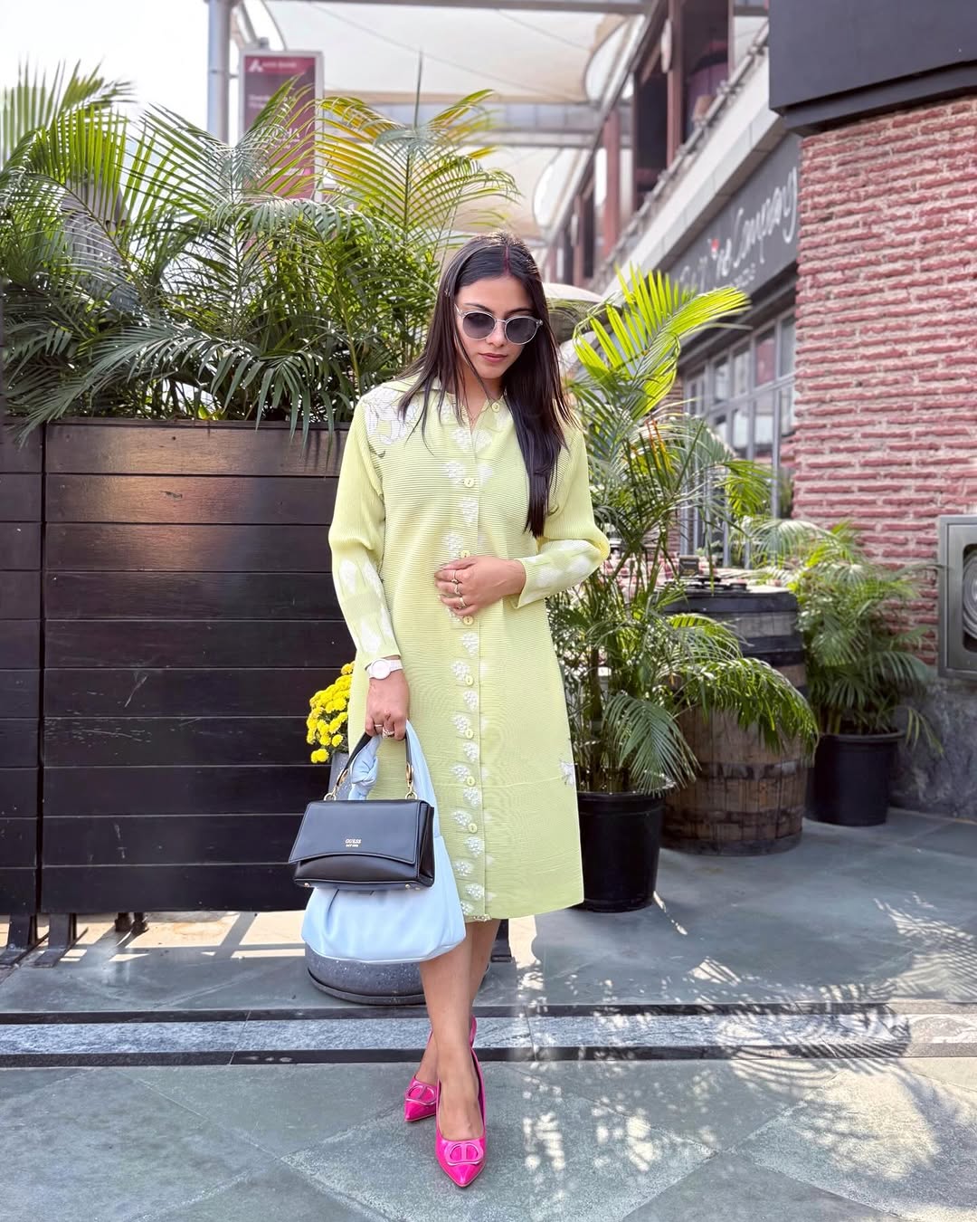 Wrinkled neon green one piece dress MODERNSAHIBA Wrinkled neon green one piece dress MODERNSAHIBA