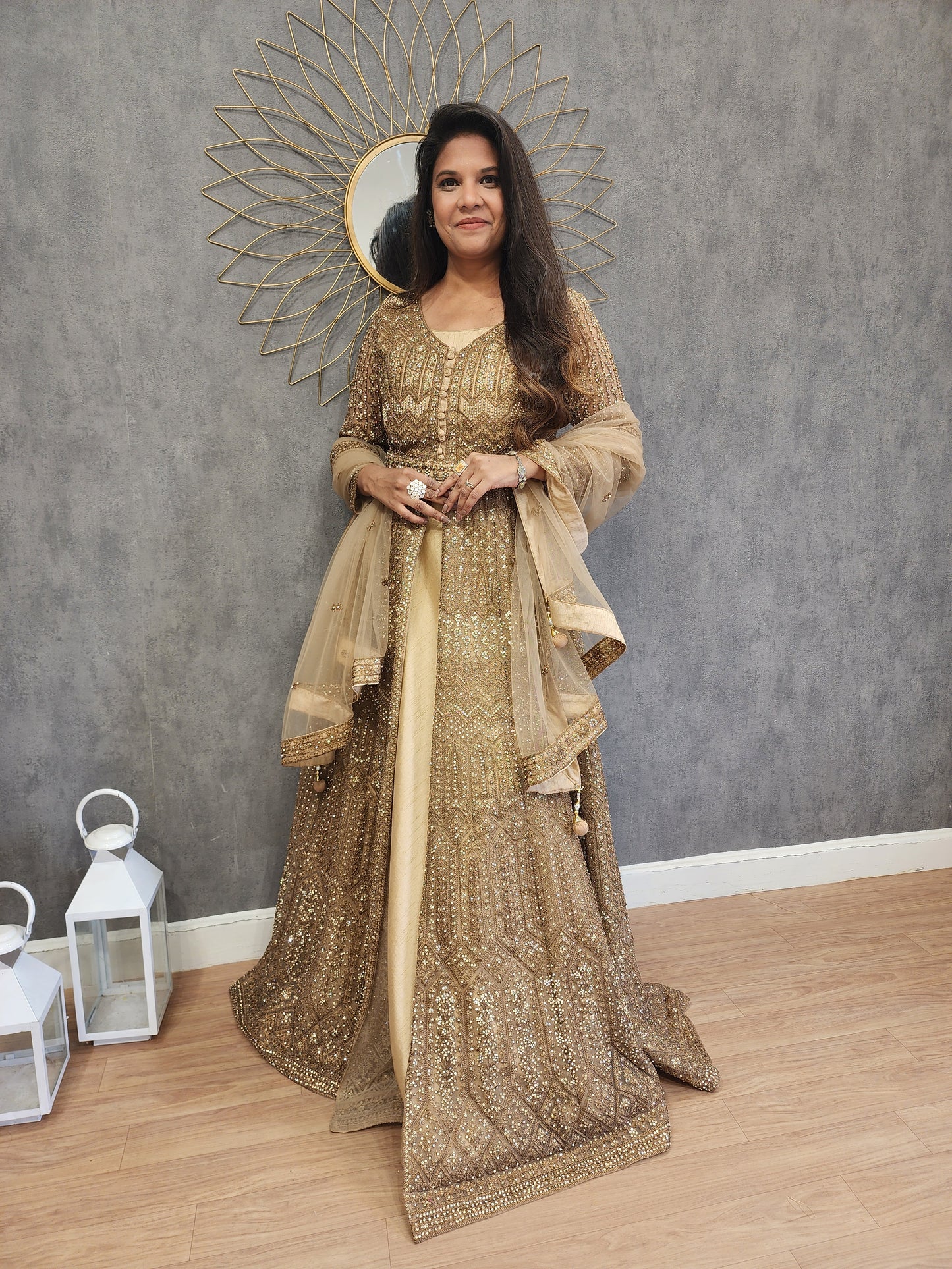 Aishwarya centre slit 2piece indowestern gown with belt
