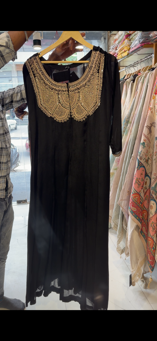 Black chinon anarkali