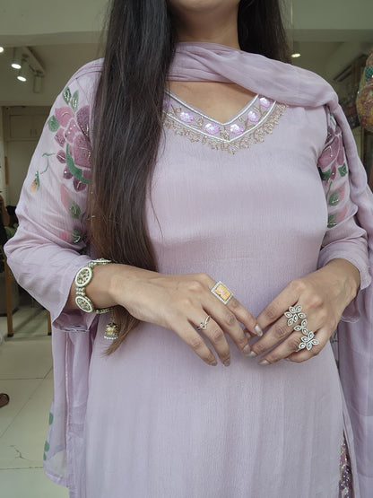 Mauve handbrusk A line suit
