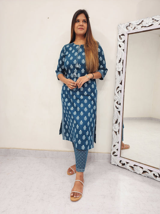 Inara teal blue cotton printed suit