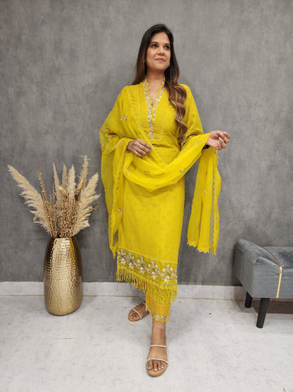 HINA PAKISTANI EMBROIDED YELLOW SCHIFFLY SUIT WITH ORGANZA DUPATTA