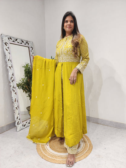 MUSTARD YELLOW CENTRE SLIT EMBROIDERED INDOWESTERN SUIT