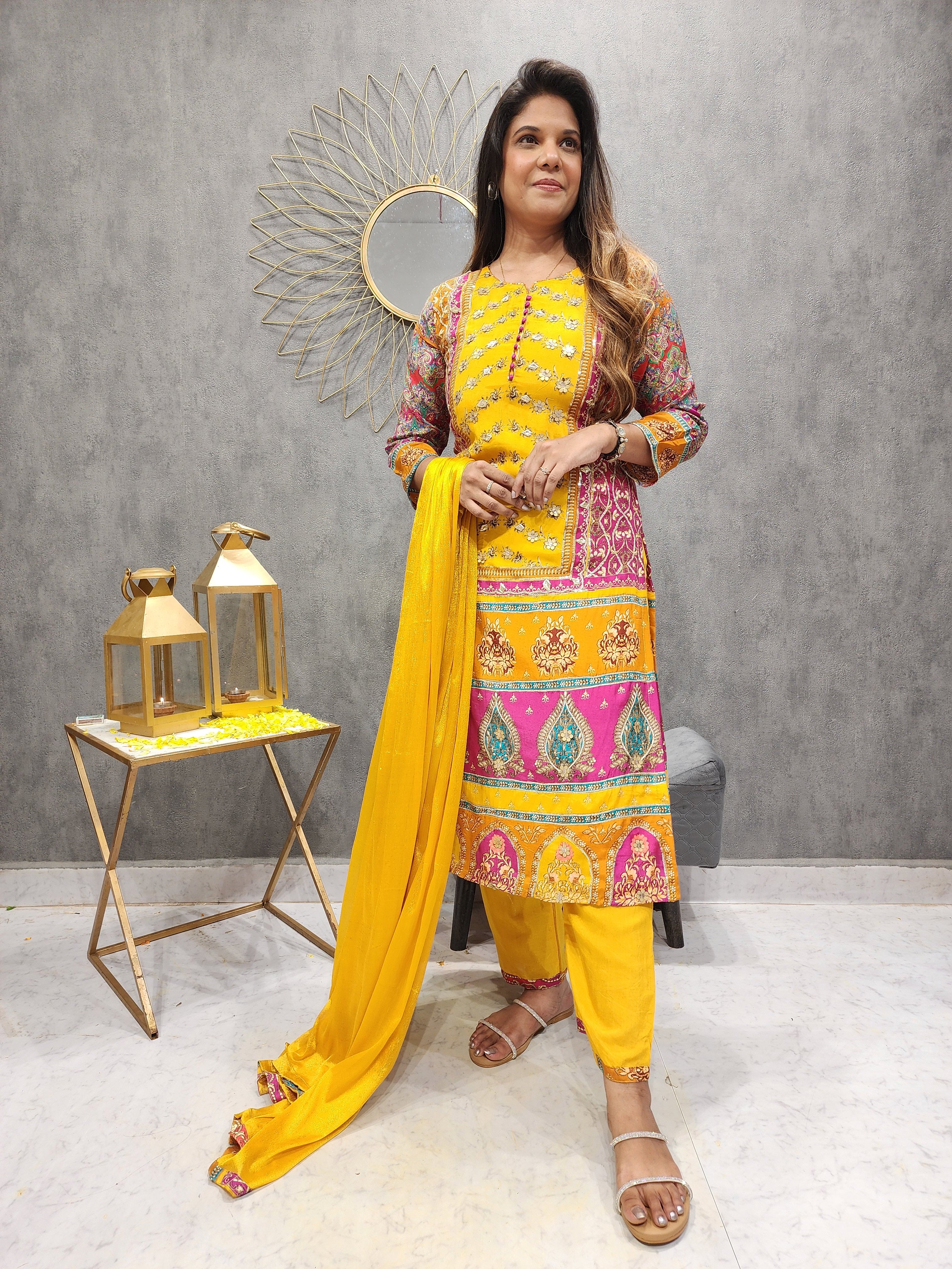 Yellow colour suit on sale punjabi