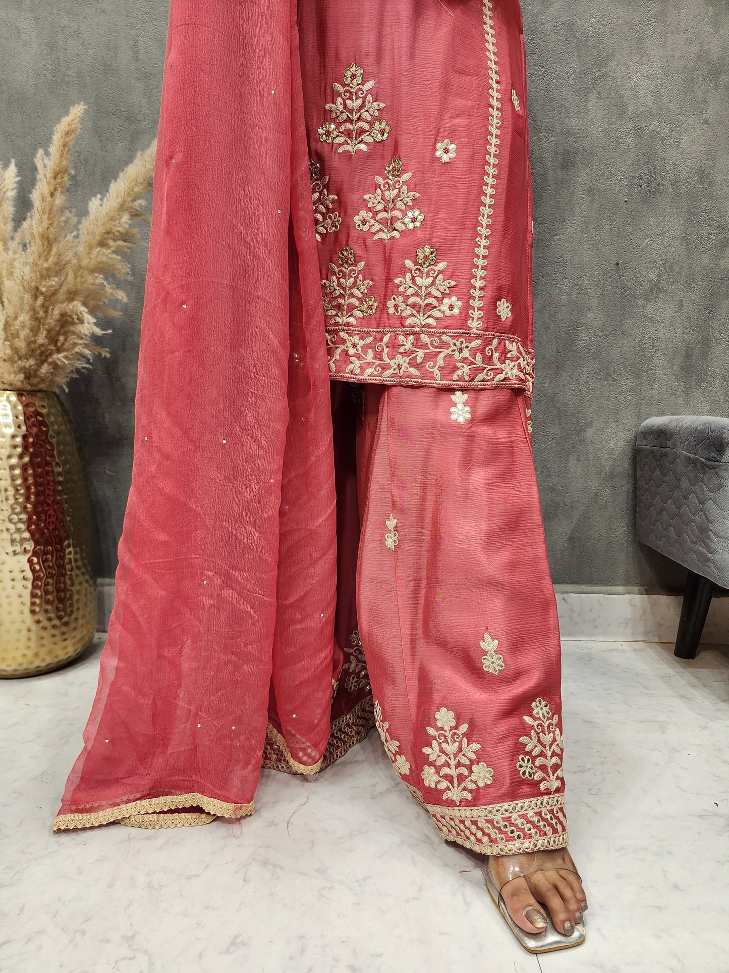 CARROT THREADWORK EMBROIDERED DIVIDER SUIT