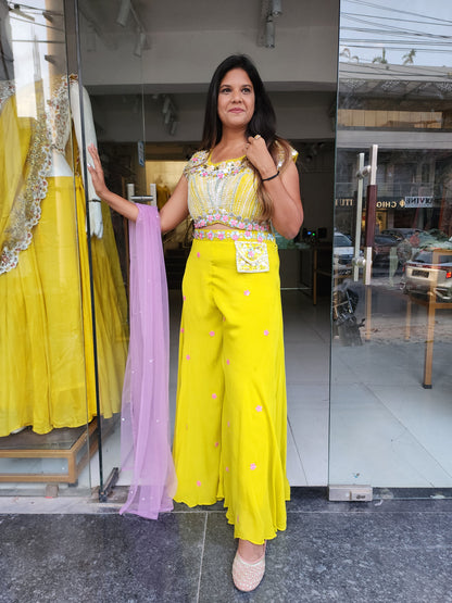 Yellow pop up divider dress with dupatta