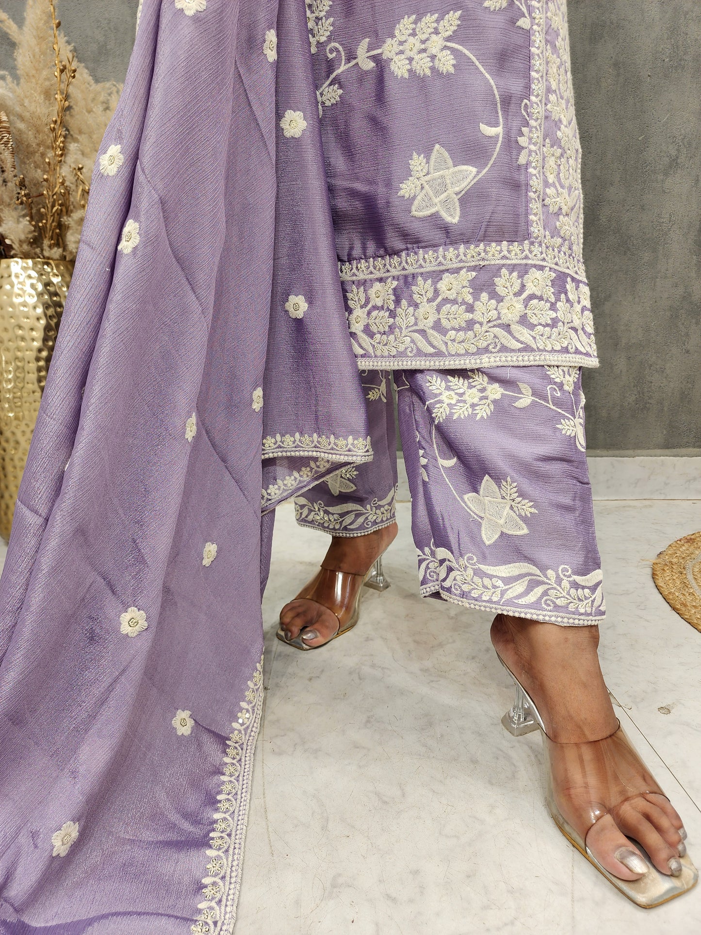 Fiza lavender threadwork pakistani pant suit