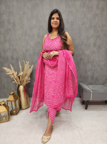 Aarya pink bandhani cotton strap straight suit