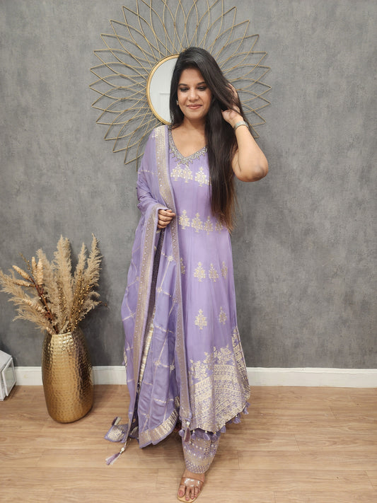 Rutba Lavender weaving anarakali with plazzo