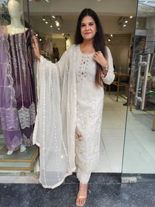 Ivory handwork straight suit