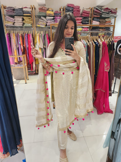 Rangrez off white straight suit