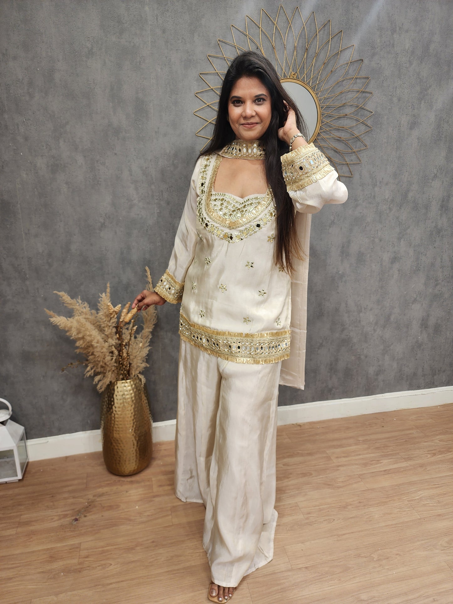 Kohinoor bustier real mirror co-ord set