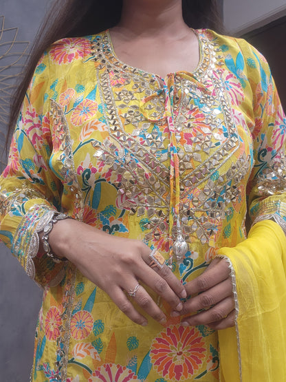 Yellow real mirror pure crepe gaarara suit