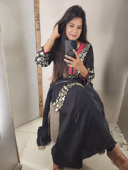 Black mirror work sharara suit