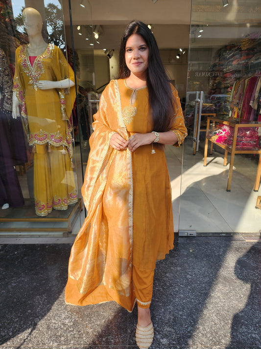Mustard Mull changeri suit with tissue dupatta