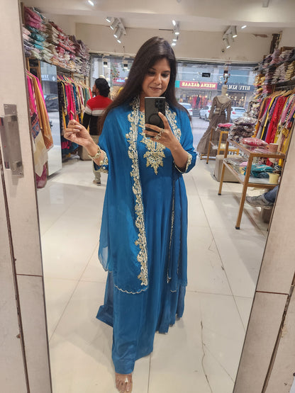 Long maxi gown with dupatta