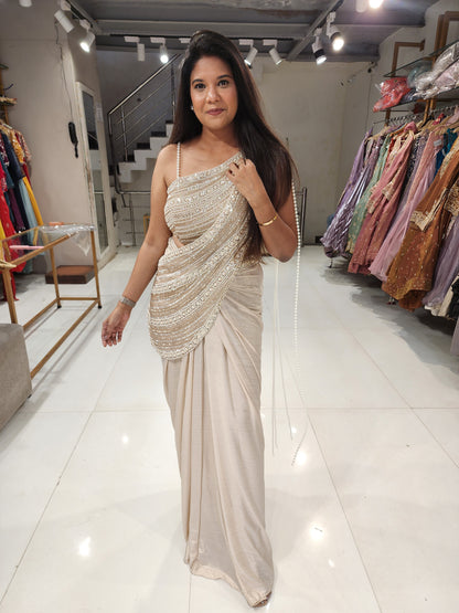 Champagne crepe pearl drape saree(no seperate sleeves)