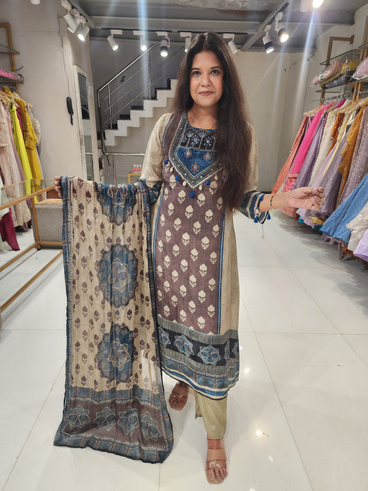Ajrak print a line crepe suit