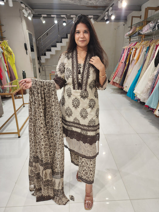 Curosia straight cut cotton suit