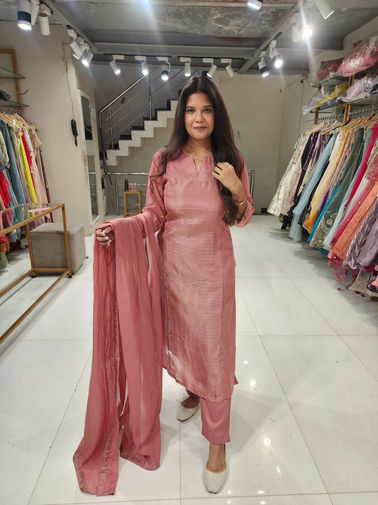 A line designer mull suit