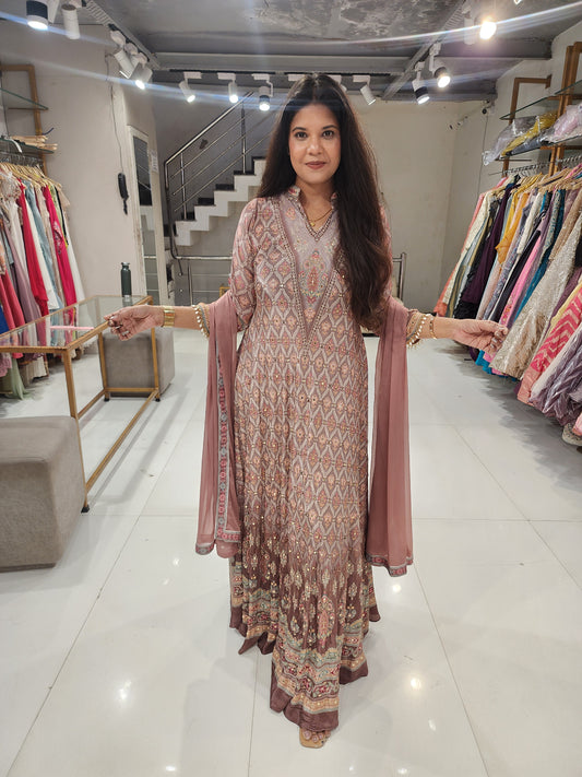 Crepe anarkali suit