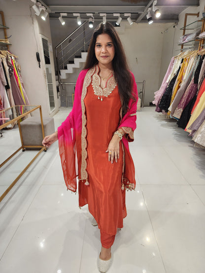 A line crepe suit