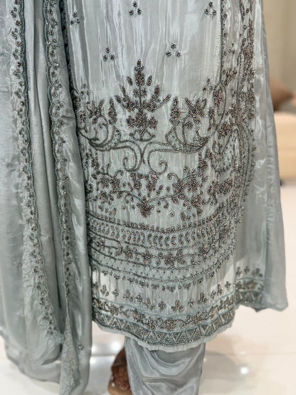 A line palistani crepe suit