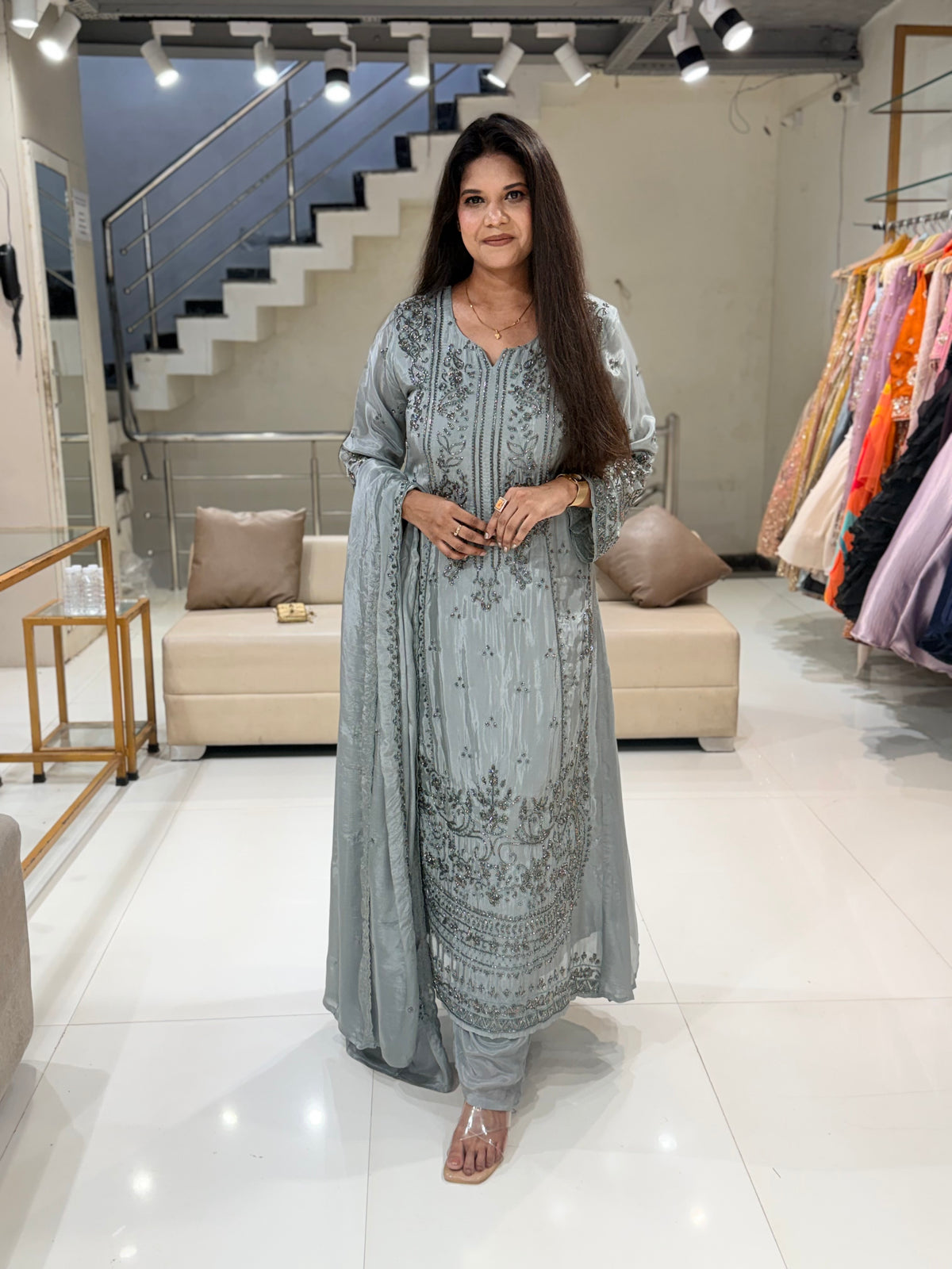 A line palistani crepe suit