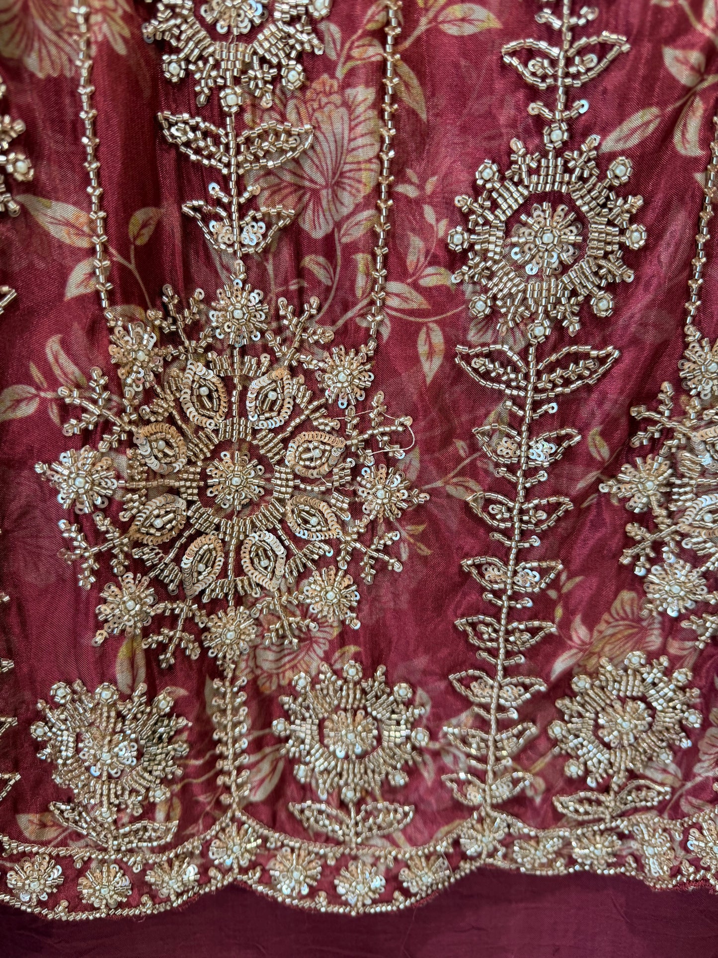 Crepe unstitched suit