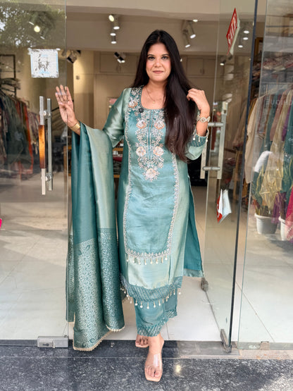 Girraf tissue colour blocking suit