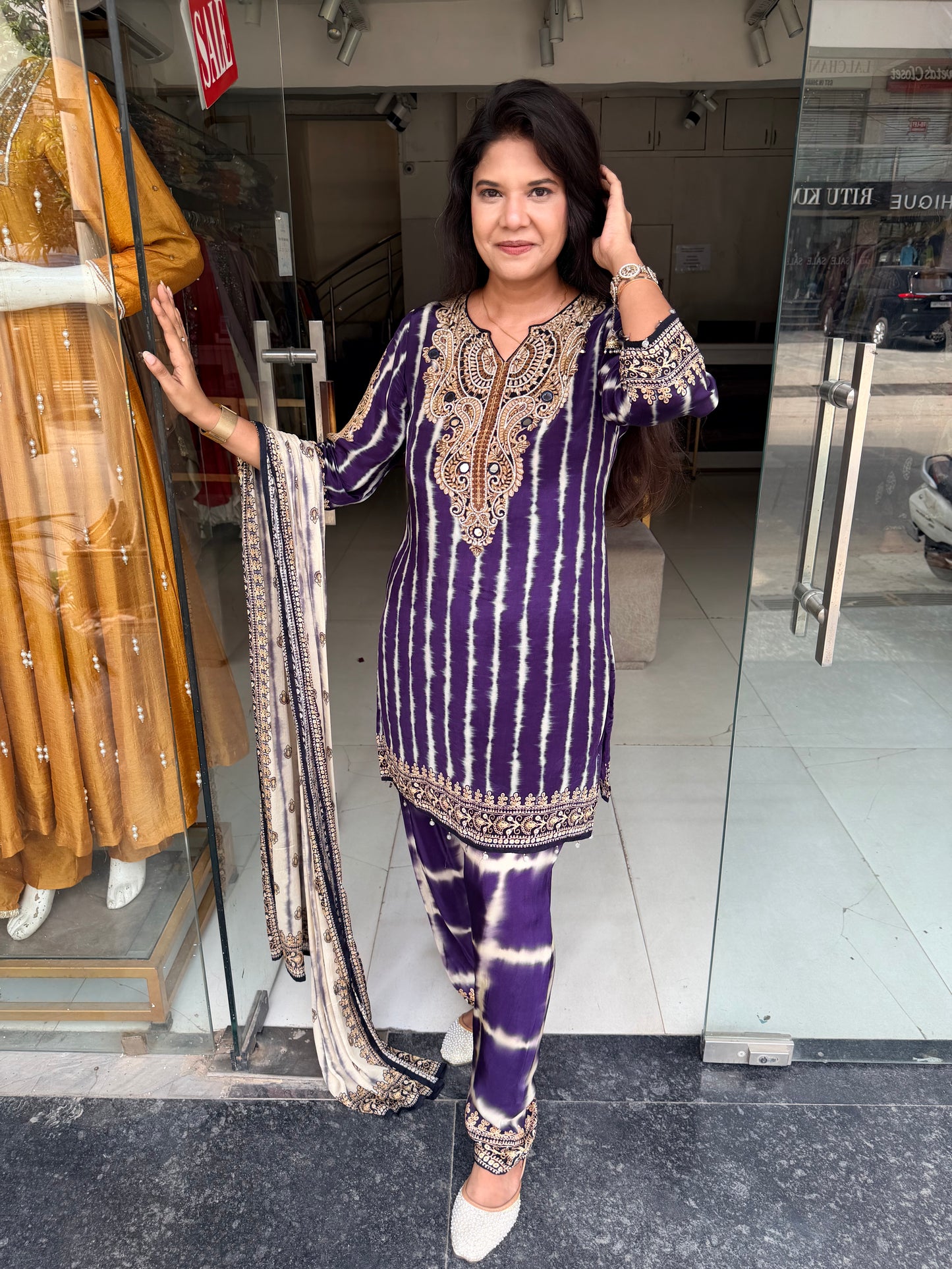 Crepe leheriya suit
