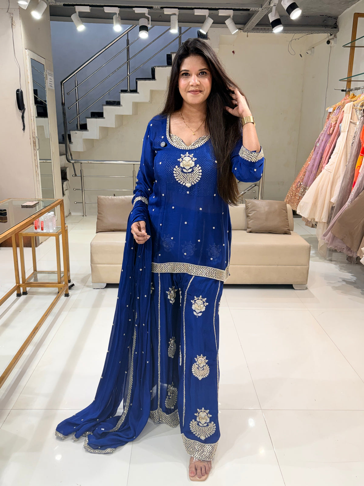 Bustier chinon embroidered sharara suit