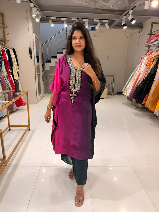 Ombre crepe kaftaan set