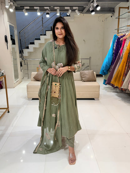 Banarasi Mull chanderi elephant work narkali suit