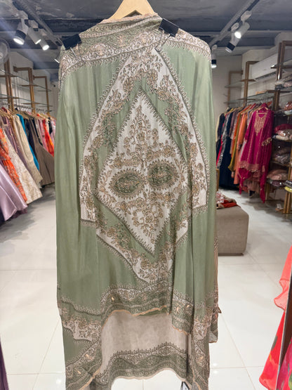 Crepe unstitched suit