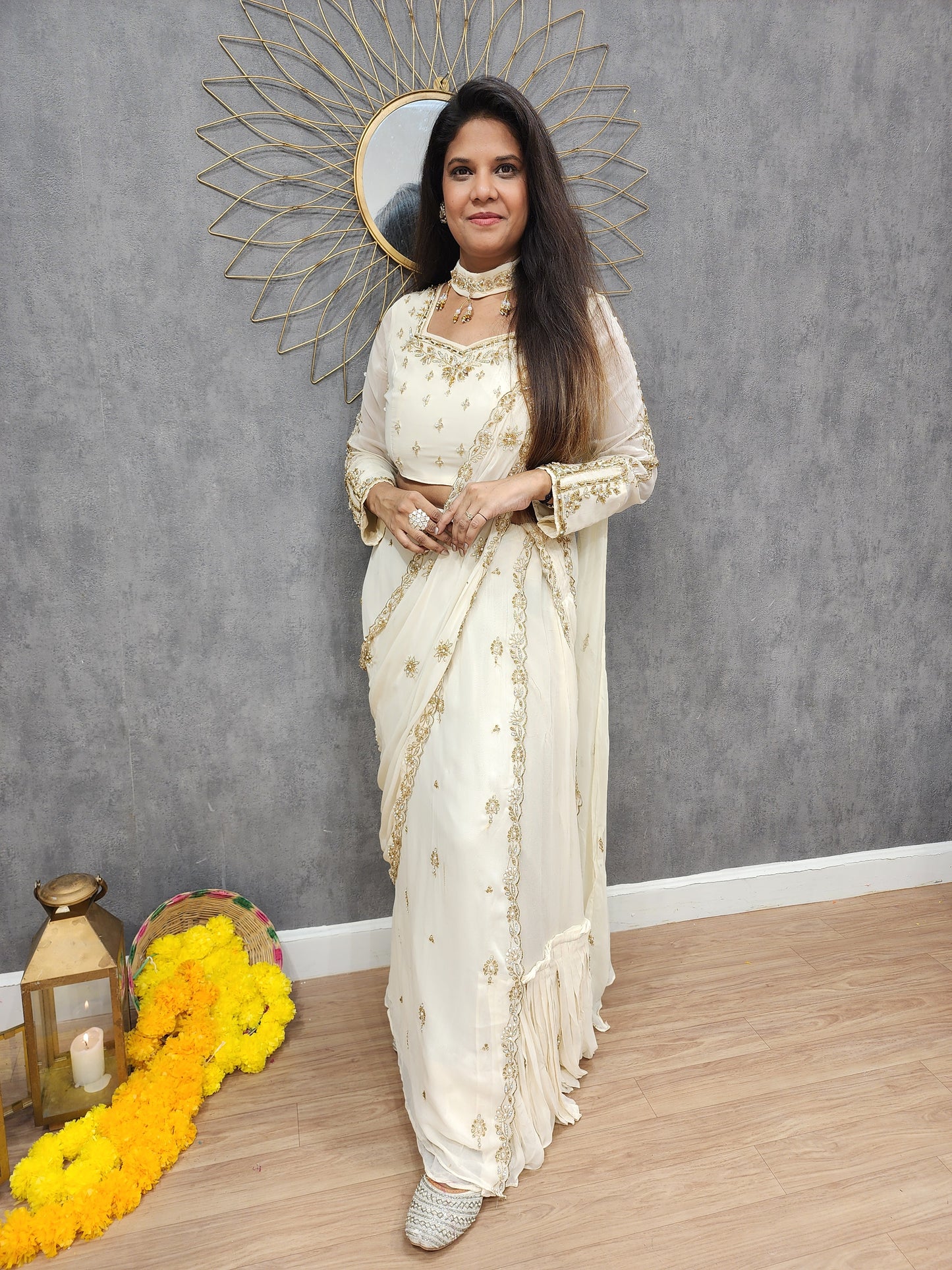 Meher off white Embellished drape saree with necklace